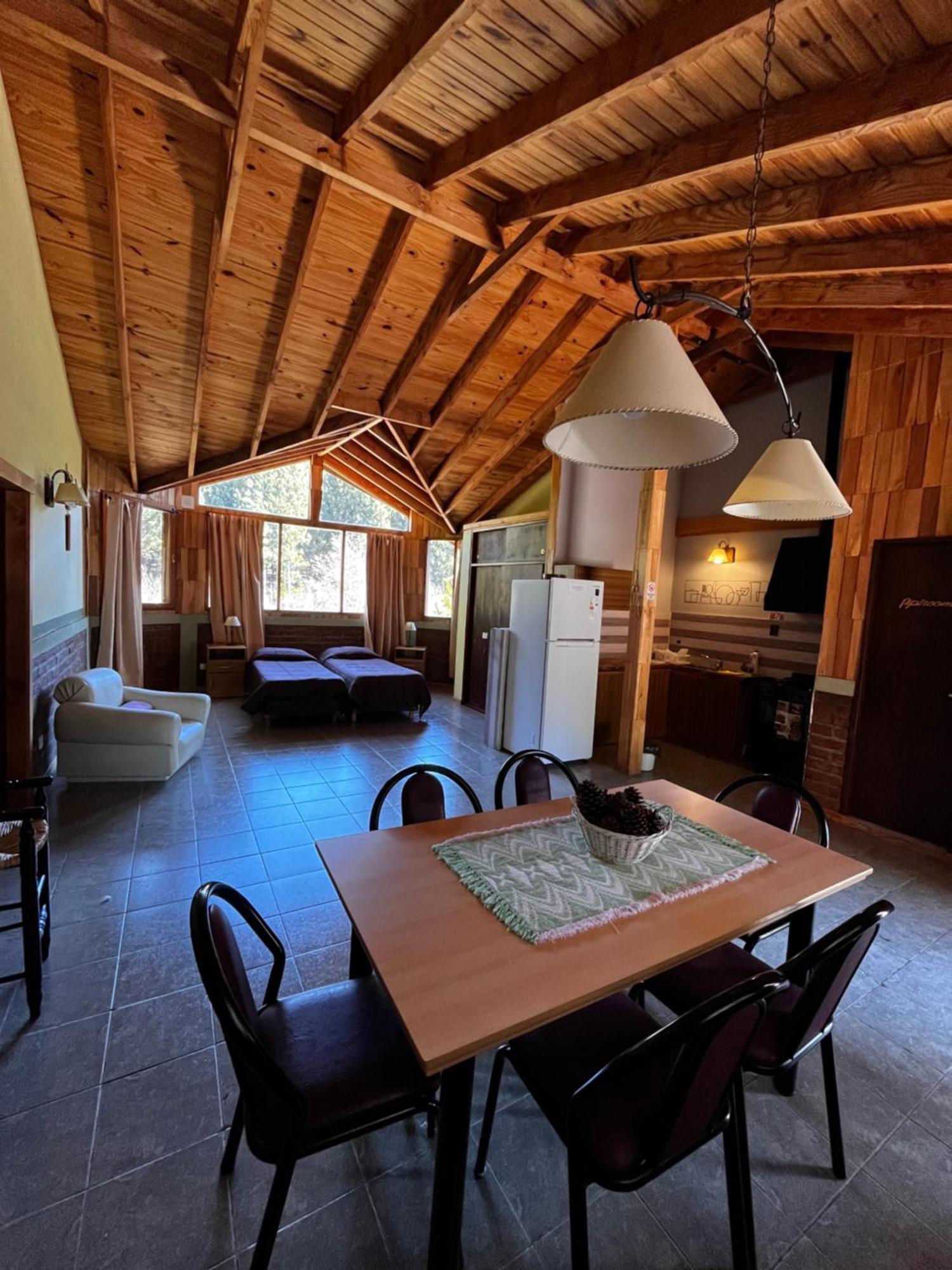 Rio Mel Lodge Villa Meliquina Eksteriør billede